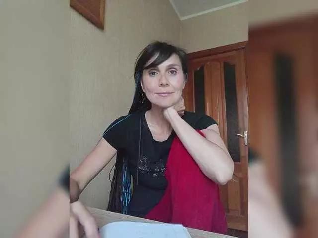 Offline Hellenalonenochka on BongaCams