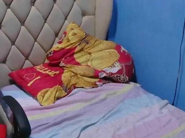 Offline hOtGranny4u on BongaCams