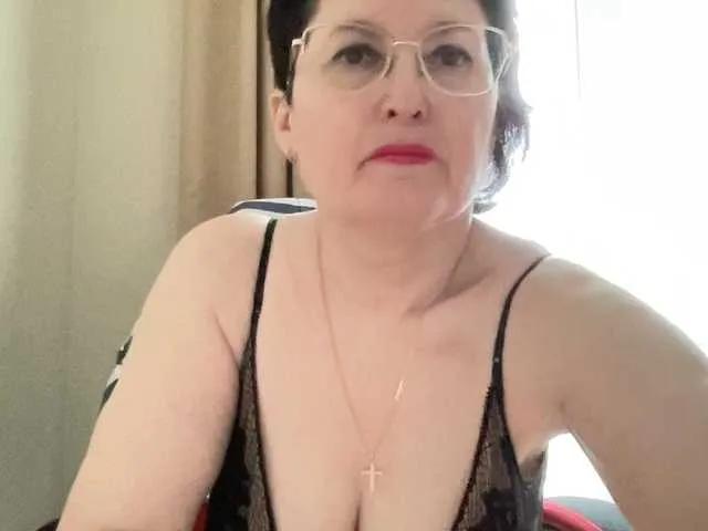 Freechat HotMilfPussy on BongaCams