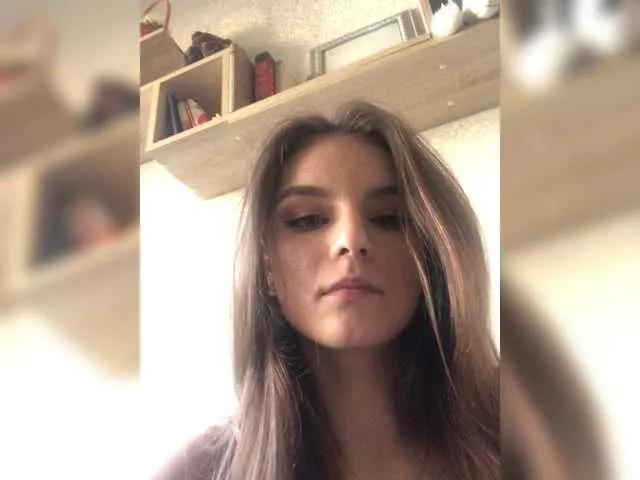 Offline ilittleheara on BongaCams