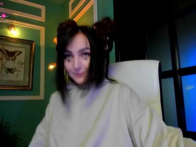 Offline ingridblondy94 on BongaCams