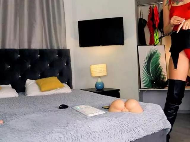 Offline InvitingTina on BongaCams