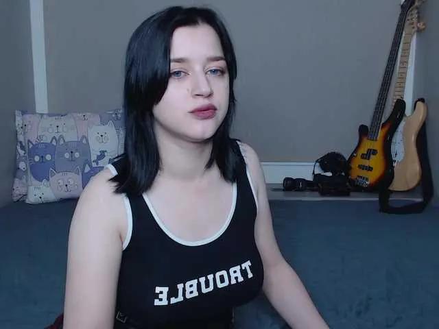 Offline jackoffjillss on BongaCams