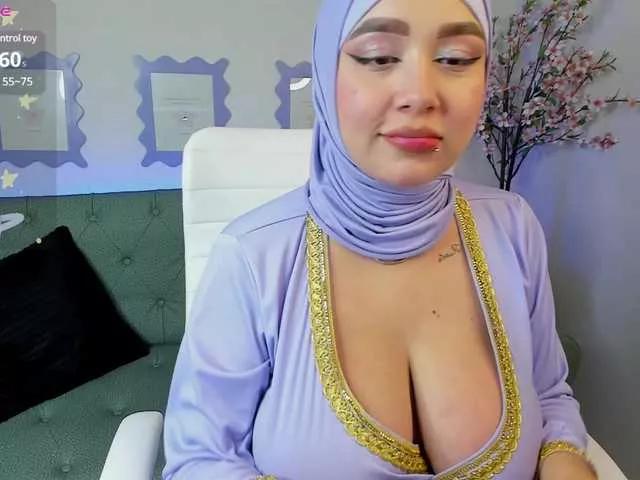 Freechat Jazmin-Kitana on BongaCams