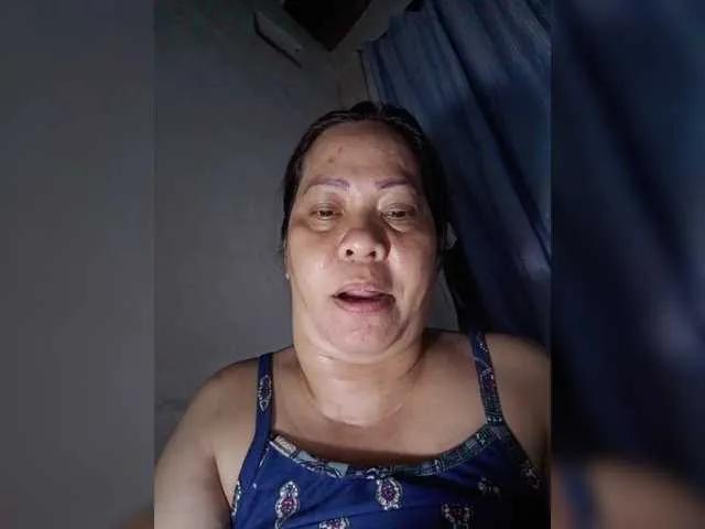 Offline jelyn87 on BongaCams