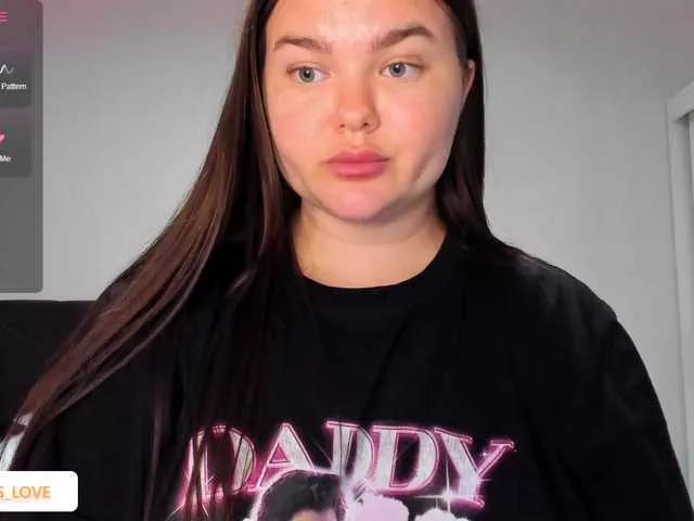 Offline JennisXcharming on BongaCams