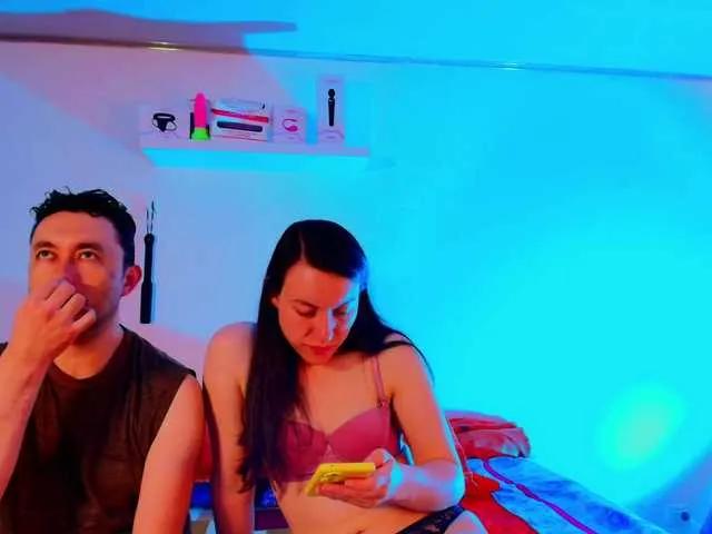 Offline JeremmyAndStacyy on BongaCams