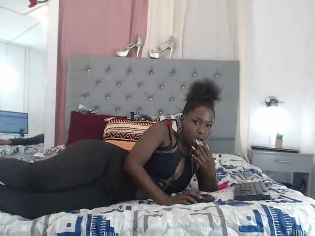 Offline KarolLewys on BongaCams