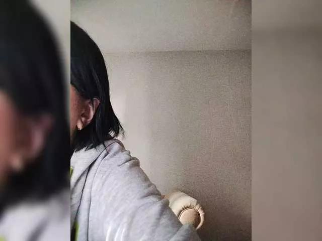 Offline Katy19801 on BongaCams