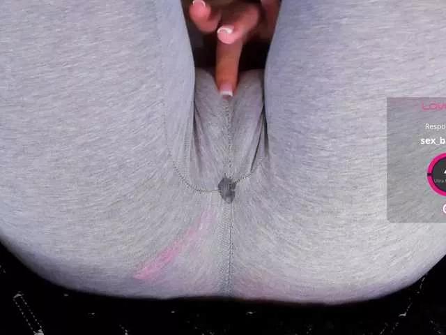 Offline Kira-Kell on BongaCams