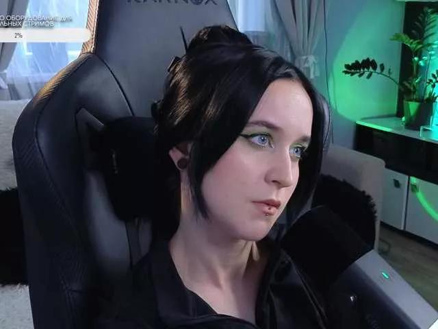 Offline KiraLiLime on BongaCams