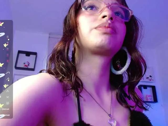 Offline levi-cloud on BongaCams