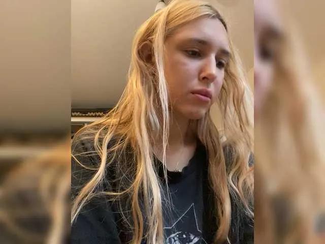 Freechat LinaTwins on BongaCams