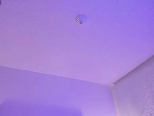 Offline LindseyMoss on BongaCams