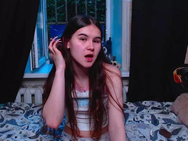 Offline littleowlx on BongaCams