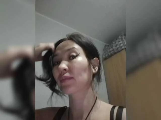 Offline Manamy on BongaCams