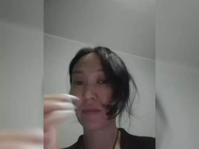 Offline Manamy on BongaCams