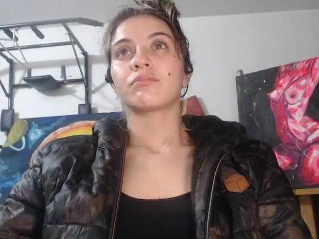 Offline mariecam420 on BongaCams