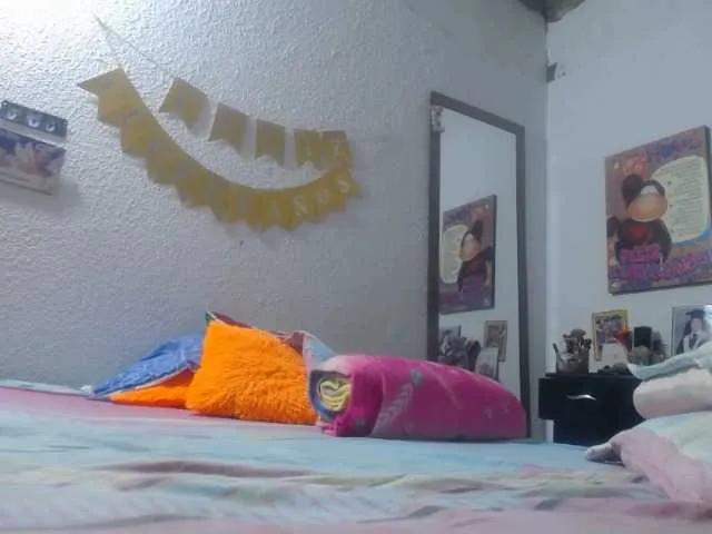 Offline maturehornykinky on BongaCams