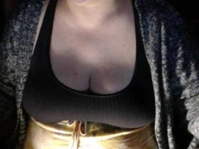 Offline mayalove4u on BongaCams