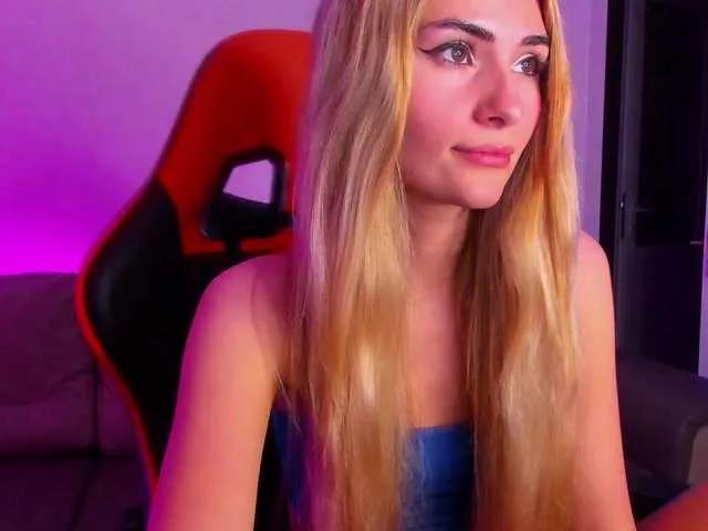 Offline meow on BongaCams