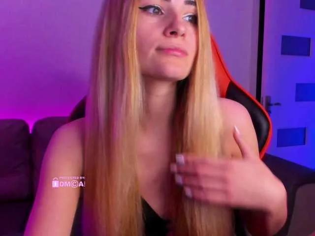 Offline meow on BongaCams