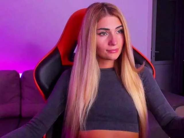 Offline meow on BongaCams