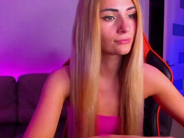 Offline meow on BongaCams