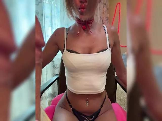 Freechat miasugar on BongaCams