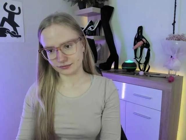 Offline NancyErotic on BongaCams