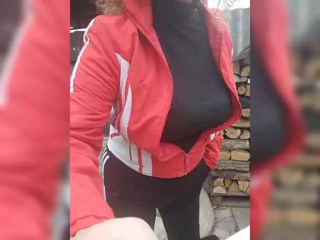 Perepyganue on BongaCams 