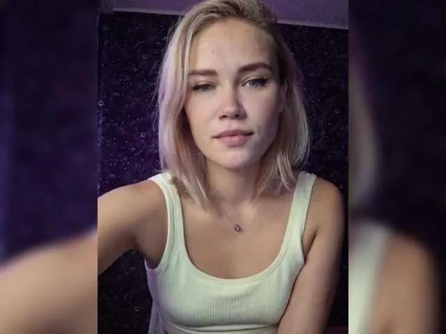 Offline PrincesseMonako on BongaCams