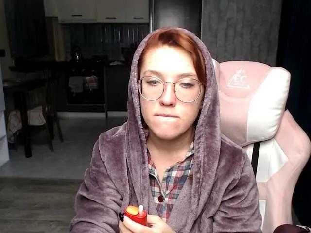 Offline Regimasmile on BongaCams