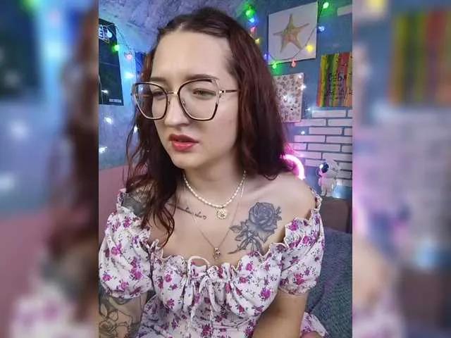 Offline Rosia-Guess on BongaCams