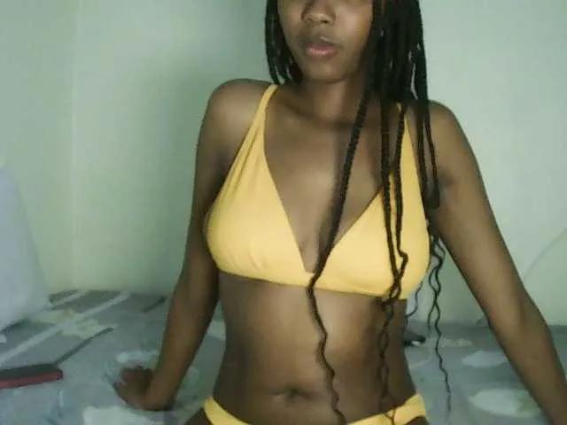 Freechat snowfox254 on BongaCams