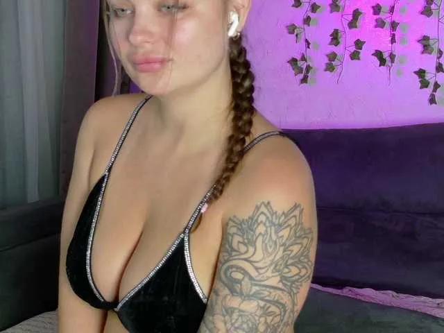 Offline Starstorm on BongaCams