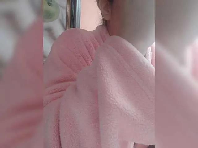 Offline SuRomero on BongaCams