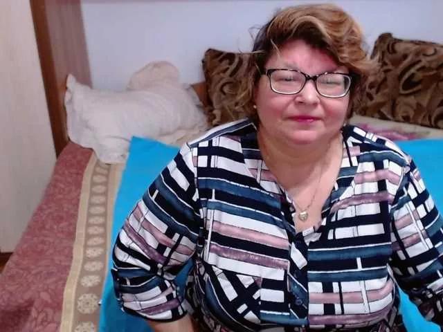 Freechat SweetMommaX on BongaCams