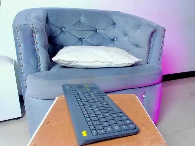 Offline ValkiriaContee on BongaCams