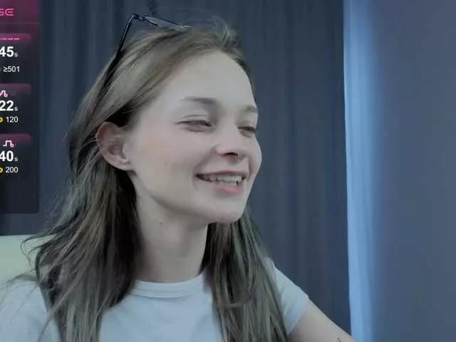 Freechat vialeta-baby on BongaCams