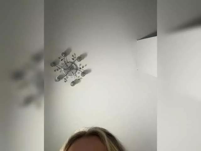 Offline x-NaStyA-x on BongaCams