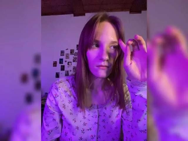 Freechat Zeliloo on BongaCams