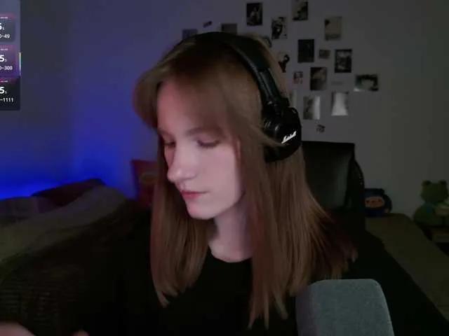 Freechat Zeliloo on BongaCams