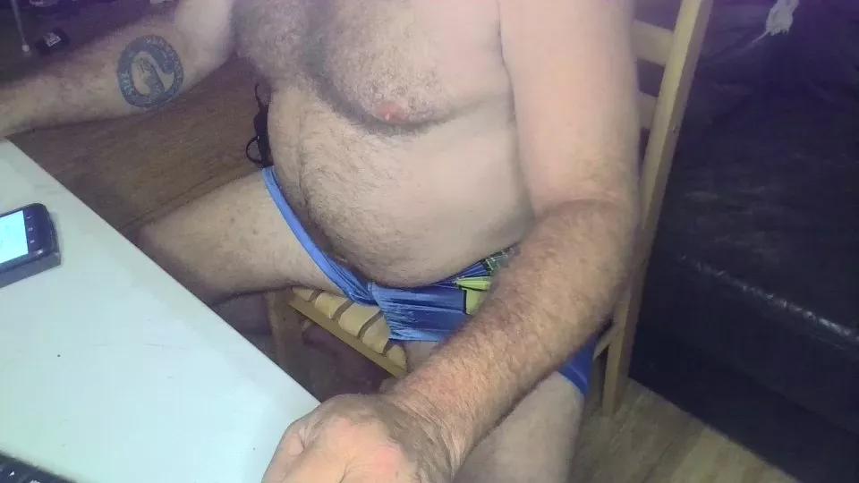 Offline agharry1 on Cam4