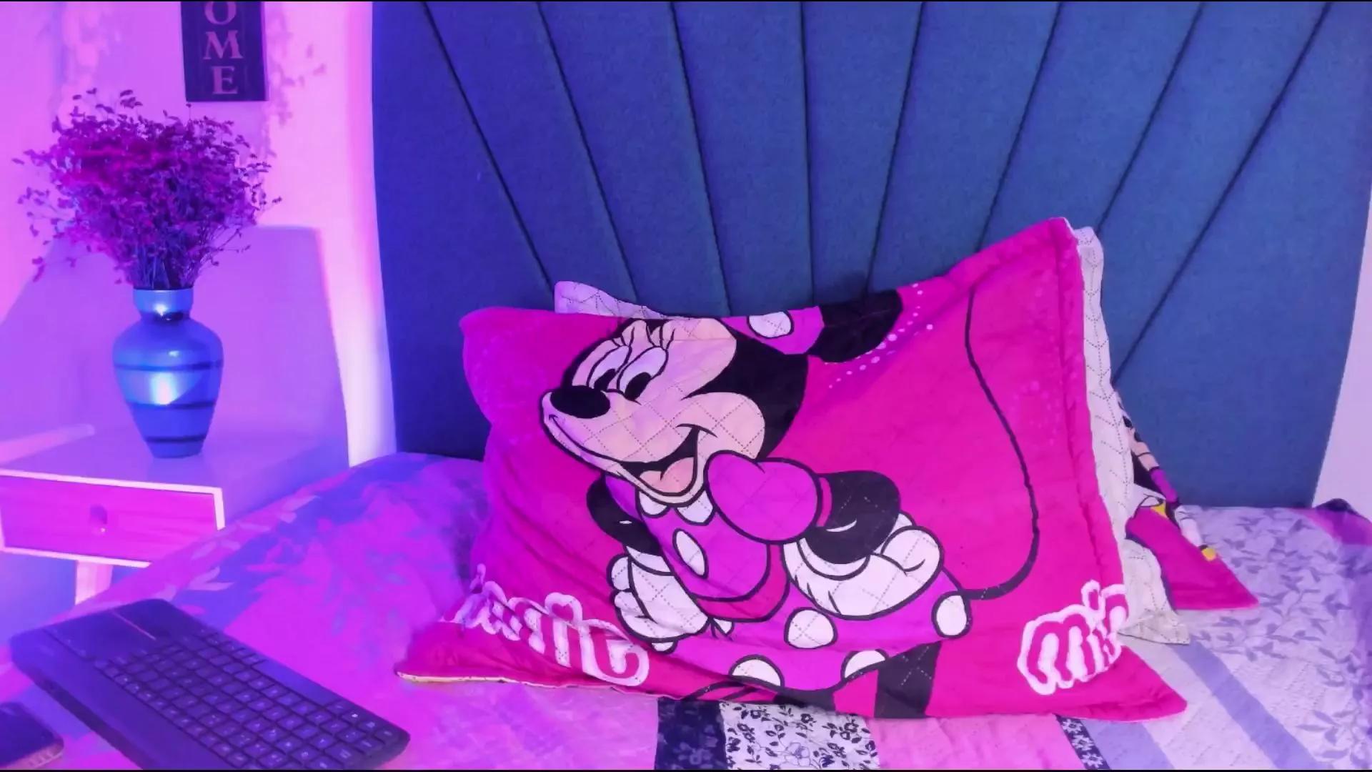 Offline Aily_star on Cam4