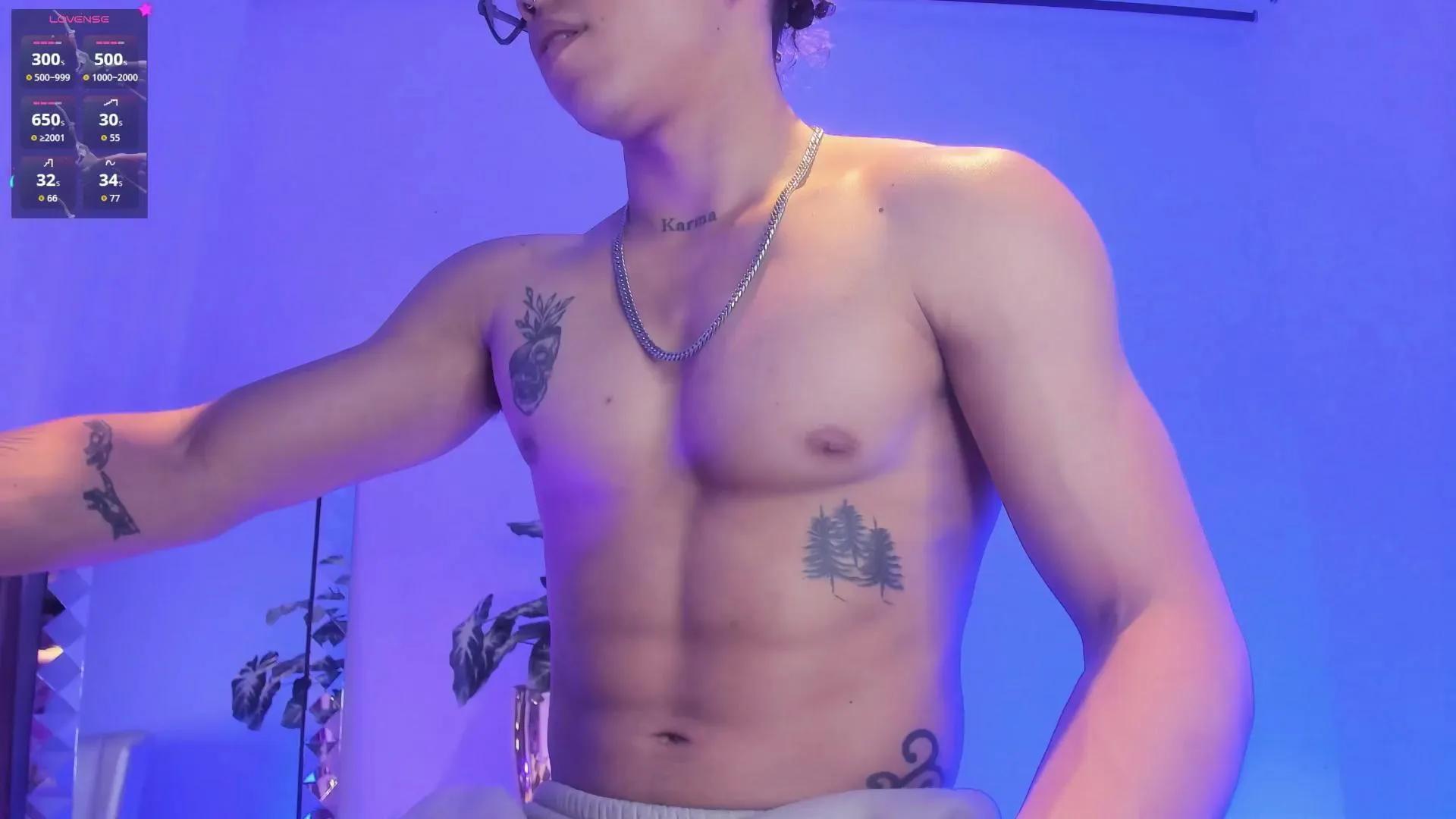 Offline Akaza_ on Cam4