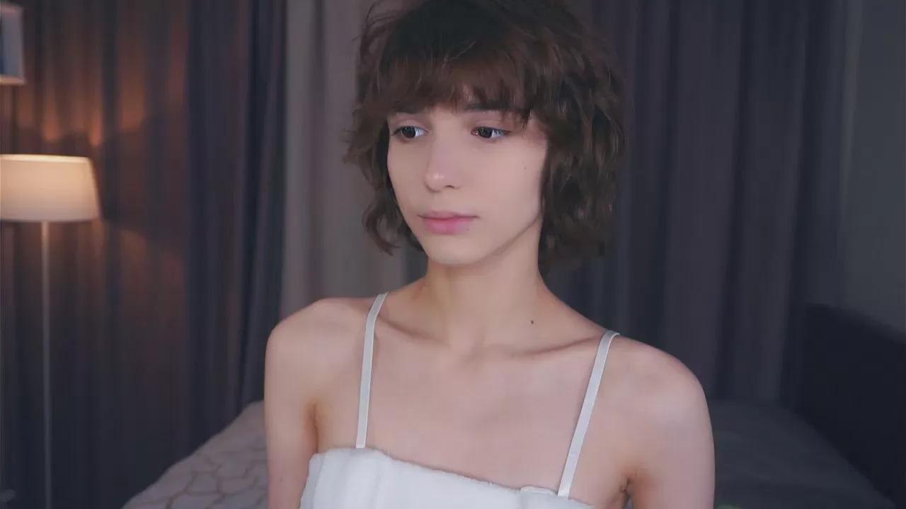 Offline AlodiaGoodrich on Cam4