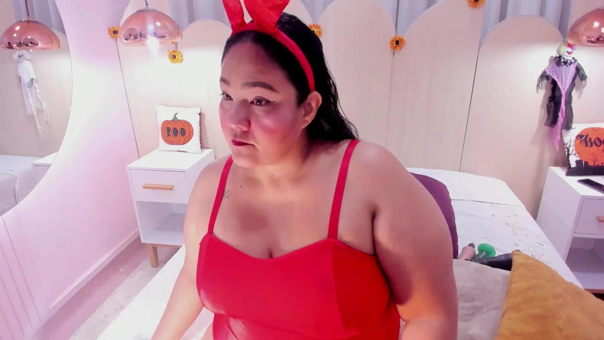 Offline Amaranta_Rouse on Cam4