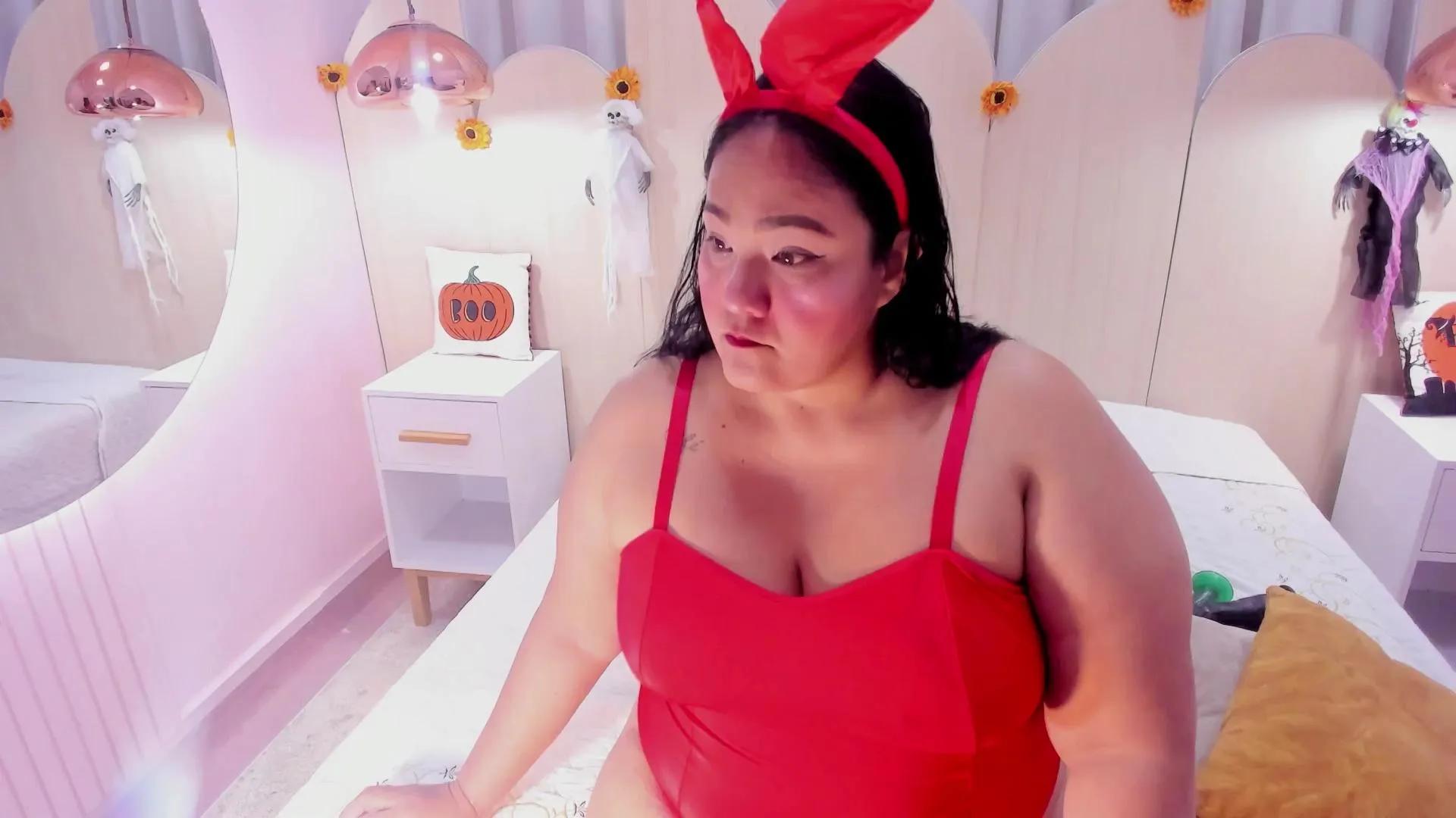 Offline Amaranta_Rouse on Cam4