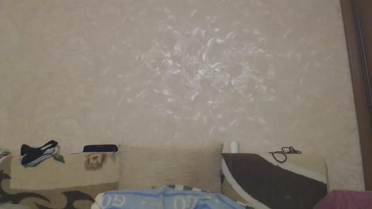 Offline AmyAugust on Cam4